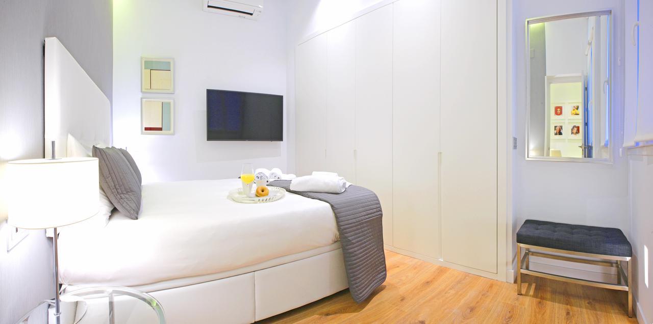 Prado Suite Мадрид Экстерьер фото